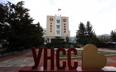 Първи вуз повери на частни фирми приемните си изпити